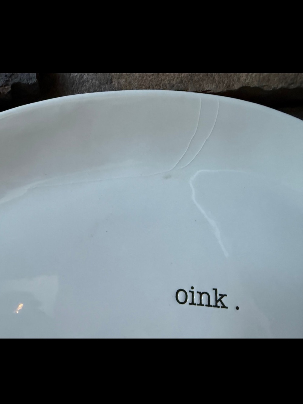 Rae Dunn OINK Pig Platter Magenta Stamped Ceramic Dish Tray Rare Decor NWT - Picture 4 of 5